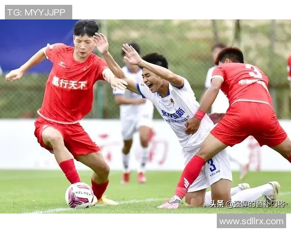 以中锋为核心打造攻防体系提升球队整体实力分析